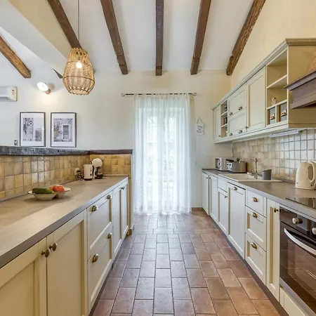 Villa Angelica Jakici